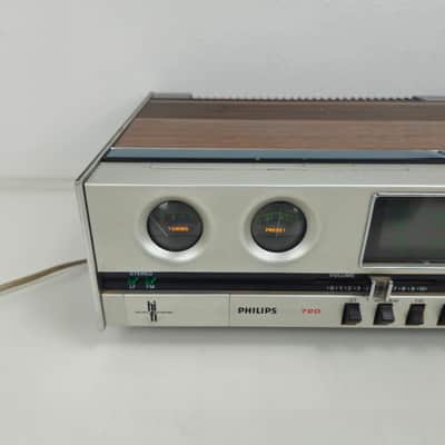Philips - RH720 - Hi-Fi Tuner Amplifier - Receiver image 9