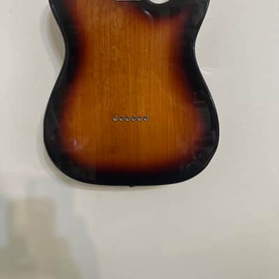 Fender Player II Telecaster Left-Handed  2024 - Present - 3-Color Sunburst image 4