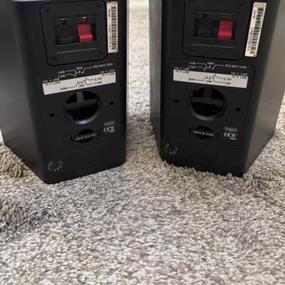 JBL Control 25T Compact Indoor/Outdoor Background/Foreground Speakers (Pair) - Black image 4