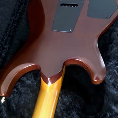 Knaggs Severn Semi Hollow HSS T2 2022 - Semi-gloss Sunflower Burst image 5
