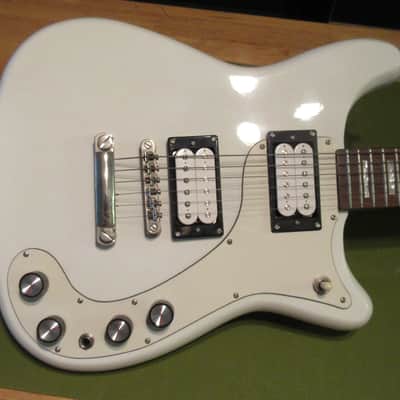 Epiphone Wilshire Custom 2010 - white image 2