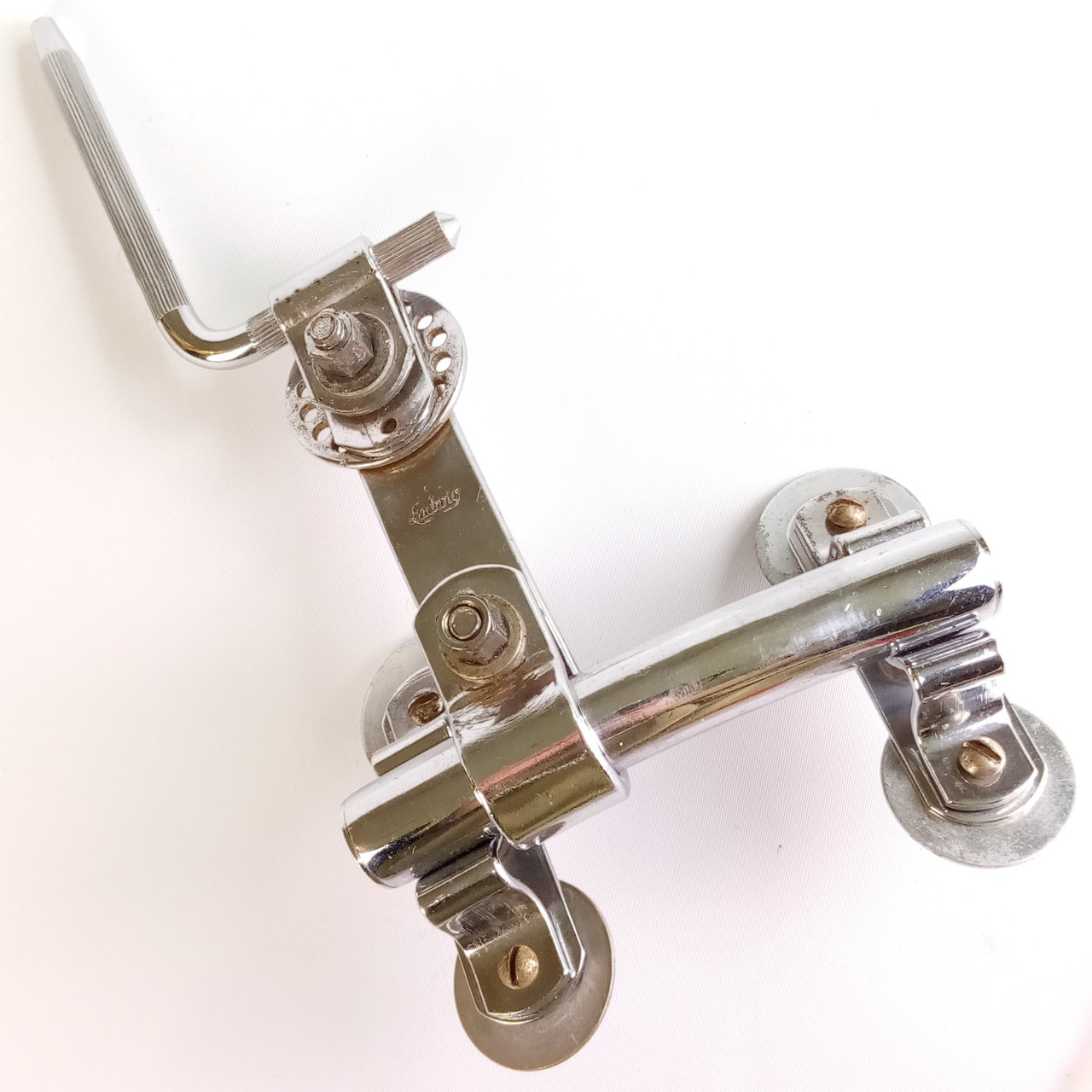 Ludwig Bass Drum Rail Mount Vintage 60s 4hole Tom L-Arm Super Classic Chrome USA — main photograph