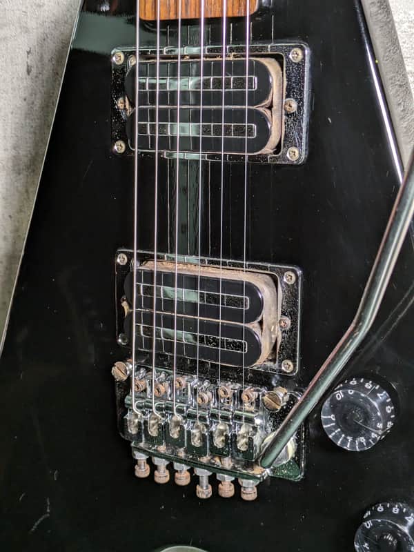 Fernandes BSV Flying V 80's Made in Japan Black FRT Floyd Rose