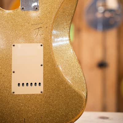 Fender Greg Fessler 1964 Gold Sparkle Relic Stratocaster LTD Custom Shop Limited Edition image 14