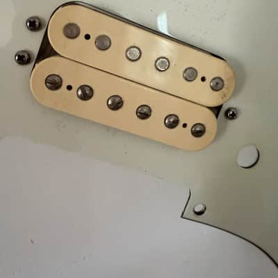 Fender American Deluxe HSS Stratocaster pickguard and Humbucker - DH-1 “Atomic” 2000 - Cream image 2