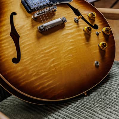 Gibson ES-335 Dot 2010 - Figured Lightburst image 5