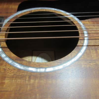 Taylor 224ce-K DLX Koa Grand Auditorium with ES2 Electronics, Cutaway 2017 - 2018 - Shaded Edgeburst image 5