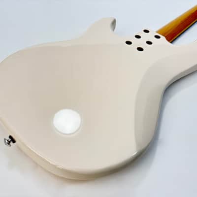 G&L LB-100 Tribute 2020 Olympic White image 17
