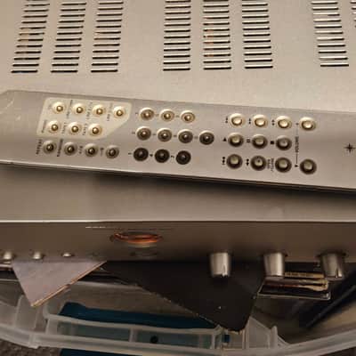 Marantz  amplifier Pm 17 - Gold color image 5