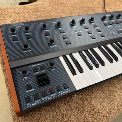 Behringer UB-Xa 2026 / Near New Condition/ 3d Party Sounds image 4
