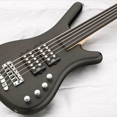 Warwick RockBass Corvette $$ | 5-String | Nirvana Black Transparent Satin | Fretless image 3