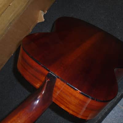 Eastman E6OM w/case, B stock instrument in a good condition image 5