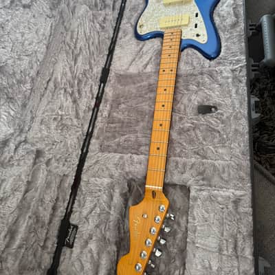 Fender American Ultra Jazzmaster with Maple Fretboard 2019 - 2025 - Cobra Blue image 9