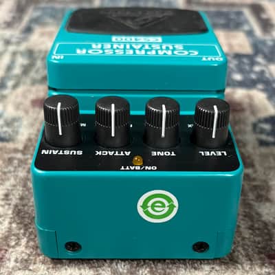 Behringer CS400 Compressor Sustainer Guitar Effect Pedal! image 5