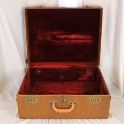 Sunburnt Orange Italian Hard Case for Accordion 19.75" x 15.75" x 9" (50cm x 40cm x 22.75cm) image 2