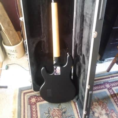 USA Ernie Ball Music Man SUB Bass- StingRay- made in USA. image 3