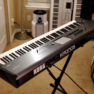 MUST SEE!!! KORG KRONOS 88 FULLY INSPECTED/SERVICED AND IN AMAZING CONDITION! image 21