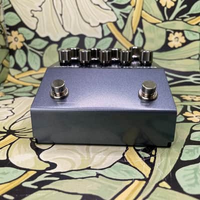 Boss IR-200 Amp & IR Cabinet image 7