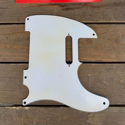 Real Life Relics White Telecaster® Pickguard 3 Ply 5 Hole With Pickup Screw Holes   [PGAI1]