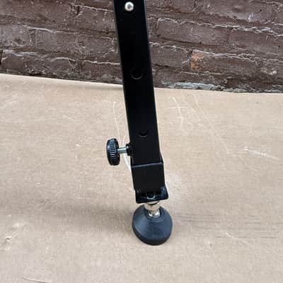 Liquid Stands Adjustable Keyboard Stand – Expandable Width – Heavy-Duty Steel – Good Condition image 7