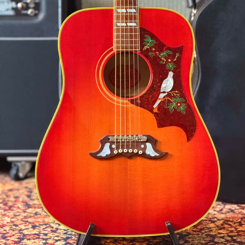 Rare Gibson Custom Shop 1960’s Dove 2012 Vintage Cherry Burst Collectors Grade