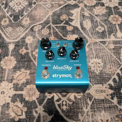Strymon Blue Sky Reverberator V1 2010 - 2022 - Blue image 1