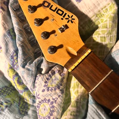 Ion Audio Strat neck 80’s - Rose image 1