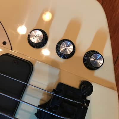 Gibson Thunderbird 2008 White image 11