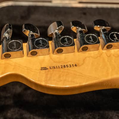 Fender "Tele-bration" Limited Edition 60th Anniversary Cabronita Telecaster 2011 - sunburst image 8