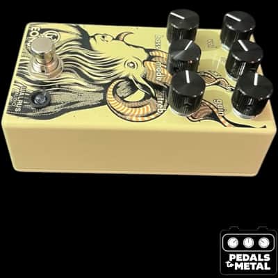 Walrus Audio Eons Five-State Fuzz 2022 - Present - Sandy Tan / Goat Graphic - X18751 image 5