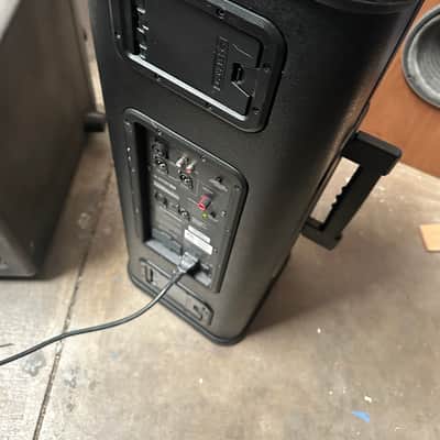 Line 6 StageSource L3t 3-Way 1400-Watt Active Loudspeaker 2010s - Black image 2