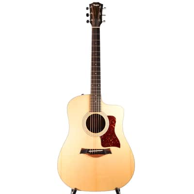 Taylor 210ce Dreadnought Acoustic/Electric Guitar w/GigBag image 2