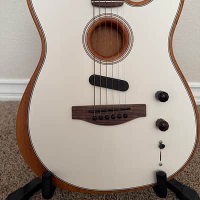 Fender Acoustasonic Player Telecaster 2021 - Present - Arctic White image 2