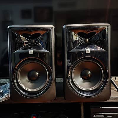 Immagine JBL 308P MkII 2-Way 8" Active Nearfield Studio Monitors (Pair) 2010s - Black - 1