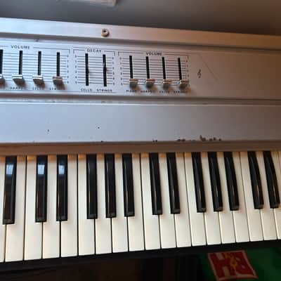Hohner StringVox String Vox Keyboard Synth Ensemble 1970s image 2