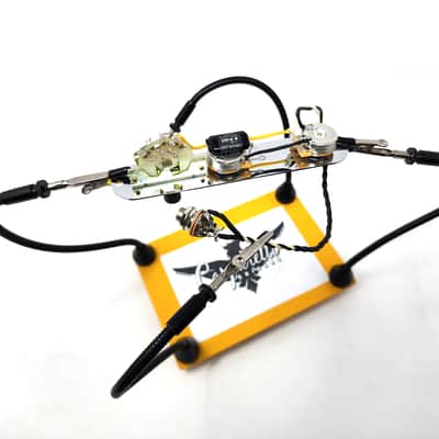 Carparelli Right Hand Reverse Tele Control Plate Vitamin-Q - Chrome, Black or Gold image 6