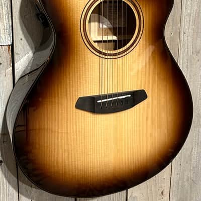 2022 Breedlove Artista Pro Concert CE - Burnt Amber, Comes with Hardshell Case and A Pro Set Up! image 3