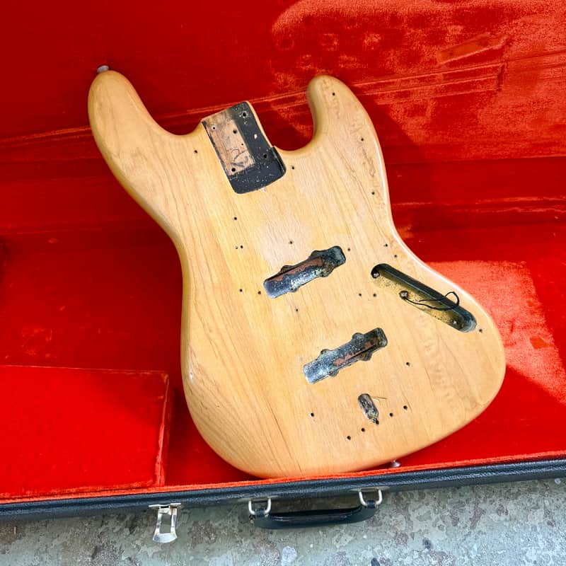 Fender Jazz Bass body 1974 - Natural refinish 4 bolt original vintage USA image 1
