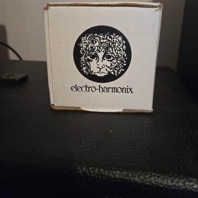 Immagine Electro-Harmonix Double Muff Fuzz / Overdrive 2000s Black / Red / Gray - 9