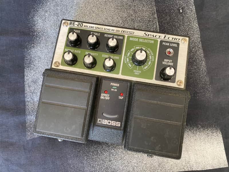Boss RE-20 Space Echo