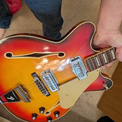 Fender Coronado 2 1972 - Sunburst image 1