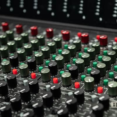 Trident Series 68 Mixing Console 24/8/2 image 16