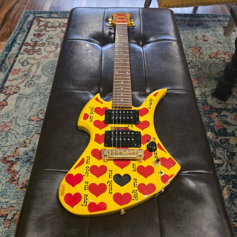 2006 Fernandes Burny YH-JR - Hide Signature Model - Yellow Heart