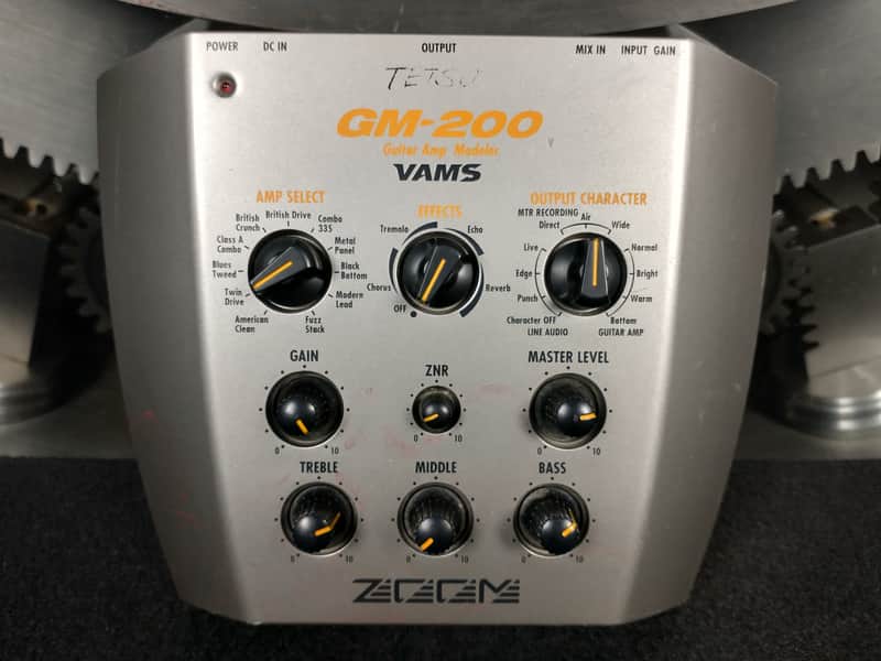 Zoom GM-200 Guitar Amp Modeler image 1
