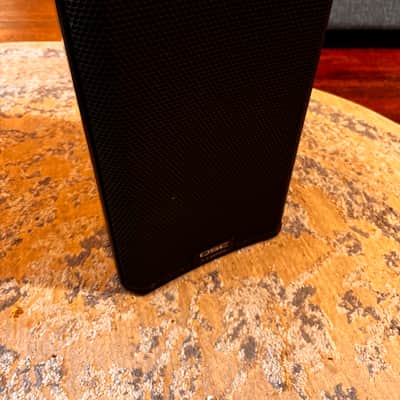 QSC K8.2 2-Way 2000-Watt 8" Active Loudspeaker 2010s - Black image 12