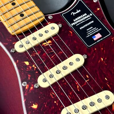 Fender American Professional II Stratocaster 2021 - 3-Tone Sunburst image 5