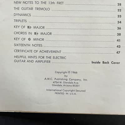 Fender Electric Guitar Course Book Two 1966 / Vintage Case Candy image 4