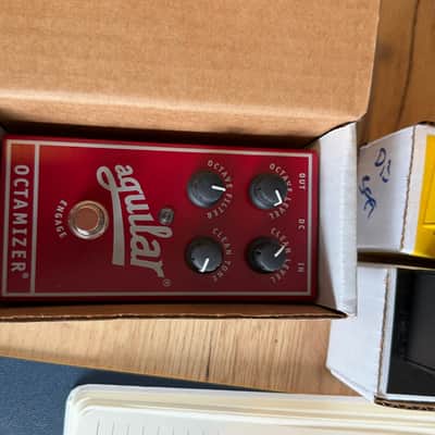Aguilar Octamizer Analog Octave 2010s - Red image 2