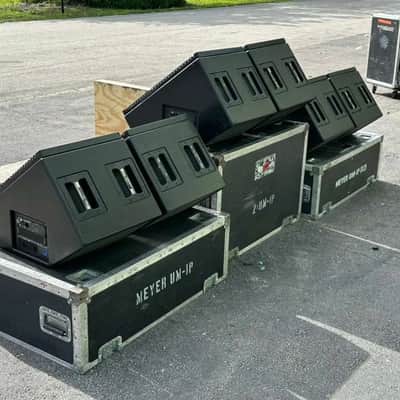 Meyer Sound UM-1P 12" Powered Stage Monitor Speaker (PAIR) w/ Road Case.T.H.S image 12