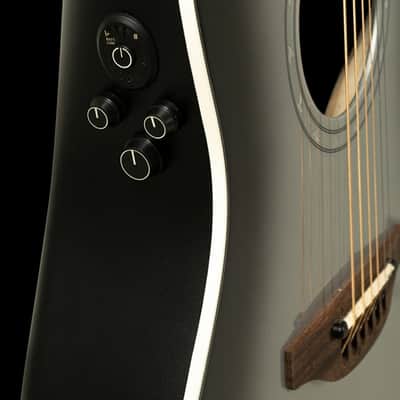 Ovation 1516 Ultra Series Mid-Depth Acoustic-Electric Guitar Silver Shadow image 8
